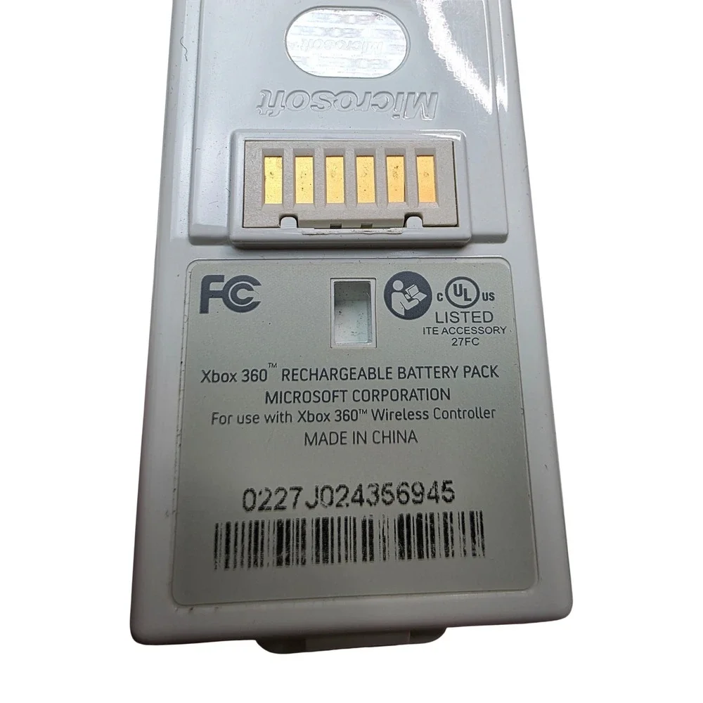 Microsoft Xbox 360 Quick Charge Kit White Charging Station & Battery Pack OEM B3